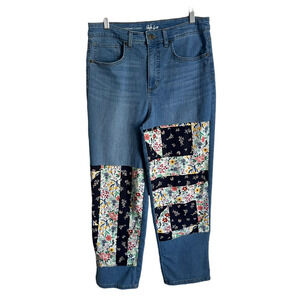 Style & Co Vintage Classic Crop Jeans Floral Patchwork Size 8 Petite Boho Hippie